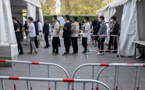 COVID-19 'lây lan vô hình' ở Bắc Kinh, Thượng Hải thêm 39 người chết