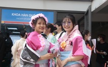 Áo mưa, giấy báo, rèm vải... làm nên những bộ yukata đặc sắc