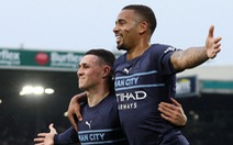 Man City tiếp tục dẫn đầu Premier League, Norwich rớt hạng