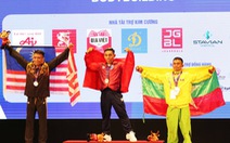 Ở tuổi 46, lực sĩ Phạm Văn Mách lần thứ hai đăng quang SEA Games trên sân nhà