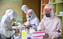 Triều Tiên ghi nhận thêm hơn 262.000 ca sốt, tăng cường sản xuất thuốc, thiết bị y tế