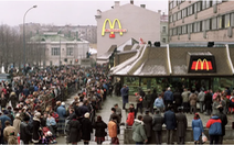 32 năm tình cảm của người Nga dành cho bánh mì kẹp thịt McDonald's