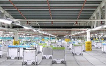 Video 2.000 robot làm việc trong kho hàng như trong phim
