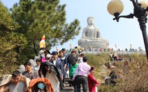 'Phân bổ đóng góp tài chính cho các chùa để tổ chức đại hội Phật giáo là cần thiết và bình thường’