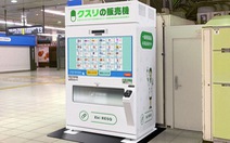 Máy tự động bán thuốc tây ở ga tàu