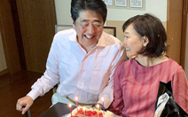 Cuộc hôn nhân hạnh phúc hơn 30 năm của cố thủ tướng Abe Shinzo