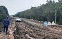 Chấn chỉnh tình trạng thi công gây lầy lội tuyến đường về Đất Mũi