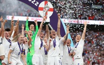 Đánh bại Đức sau 120 phút, tuyển nữ Anh lần đầu tiên vô địch châu Âu
