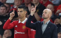 Manchester United 'dễ thở', Arsenal đụng mặt 'kẻ thù cũ' Ruud van Nistelrooy