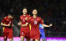 Việt Nam - Ấn Độ (hiệp 2) 3-0: Văn Quyết ghi bàn
