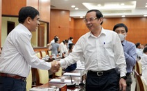 Bí thư Nguyễn Văn Nên chủ trì hội nghị Thành ủy sơ kết việc phục hồi kinh tế sau dịch COVID-19