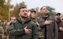 Ukraine triệu tập khẩn tướng lĩnh trước lúc Nga sáp nhập các vùng lãnh thổ