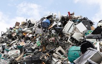 Gần 10 tỉ USD kim loại quý bị bỏ phí trong rác thải điện tử