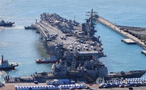 Tàu sân bay Mỹ cập cảng Hàn Quốc, Triều Tiên cảnh báo 'chiến tranh hạt nhân'