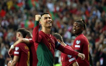Điểm tin thể thao sáng 17-10: Ronaldo giúp Bồ Đào Nha thắng '5 sao'; Võ sĩ Brazil chết sau trận đấu