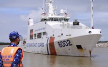 Tàu cảnh sát biển đã tiếp cận, hỗ trợ y tế cho ngư dân vụ chìm tàu ở Trường Sa