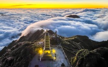 Chiêm ngưỡng “cảnh thần tiên” trên đỉnh Fansipan mùa mây phủ