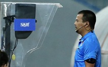 VAR gây tranh cãi ngay trận mở màn V-League 2023-2024