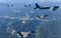 B-52 của Mỹ lần đầu tiên tập trận chung cùng Hàn, Nhật gần bán đảo Triều Tiên