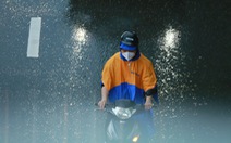 Thời tiết hôm nay 25-10: Vùng mưa to miền Trung thu hẹp từ Thanh Hóa tới Huế