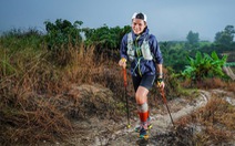 Cô gái trẻ chạy 105km đường núi