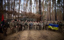 Ukraine tiến quân ở phía nam, nhắm tới chia cắt quân Nga