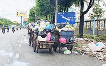 Dân thành phố miền Tây khốn khổ vì rác ngập vỉa hè, dạ cầu, vì đâu nên nỗi?