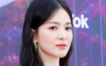Song Hye Kyo làm nữ tu sau 9 năm trở lại với phim chiếu rạp?