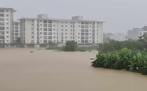 Miền Trung tiếp tục mưa to, lũ lụt ở Thừa Thiên Huế vẫn còn lên
