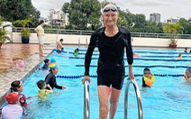 Gia đình sống khỏe, cụ ông 94 tuổi bơi lội mỗi ngày