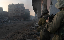 Tấn công Dải Gaza từ cả ba phía, Israel chiếm cứ điểm của Hamas
