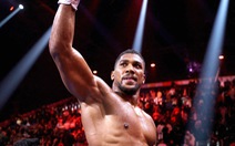 Anthony Joshua khôi phục vị thế