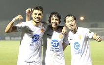 CLB Nam Định tiếp tục dẫn đầu V-League