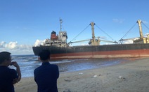 Những hình ảnh mới nhất cứu hộ loạt tàu gặp nạn ở biển miền Trung