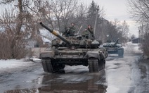 Mỹ viện trợ thêm 2 tỉ USD cho Ukraine, giúp 'chọc thủng phòng tuyến Nga'