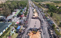 Hàng ngàn mô tô quy tụ về Bàu Trắng tham gia lễ hội, xác lập kỷ lục Guinness