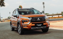 Mitsubishi Xpander Cross 2023 ra mắt Việt Nam: Giá từ 698 triệu đồng, tặng luôn 'lạc' để hút khách