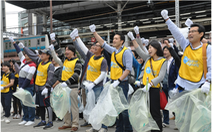 Nhặt rác trở thành môn thể thao cạnh tranh ở Nhật Bản