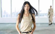 Vải làm từ vỏ tôm của cô gái gốc Việt lên sàn thời trang New York