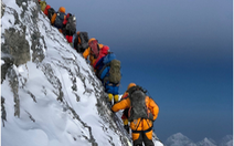 Nepal mở rộng lệnh cấm du khách leo núi một mình