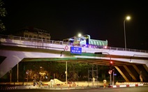 Cho ô tô qua cầu vượt Nguyễn Hữu Cảnh từ ngày 5-3