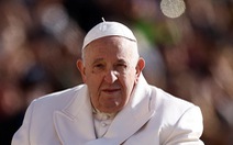 Sức khỏe Giáo hoàng Francis tốt hơn sau một ngày nhập viện