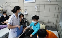 Hơn 70 học sinh ở Hà Nội bị ngộ độc: Có vi khuẩn tụ cầu vàng trong món thịt gà