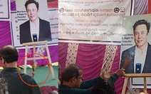 Elon Musk được một nhóm đàn ông Ấn Độ 'tôn thờ'