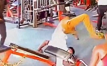 Chàng trai ngã cắm đầu vì tập gym sai cách