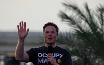 Tỉ phú Elon Musk tiết lộ đã tặng 100 triệu USD cho Ukraine