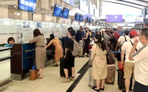 Nhiều du khách hủy phòng do giá vé máy bay cao