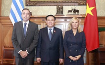 Lần đầu tiên Quốc hội Việt Nam ký thỏa thuận hợp tác với Thượng viện và Hạ viện Uruguay