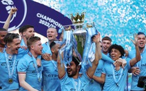 Manchester City ăn mừng chức vô địch Premier League