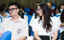 Đặt hàng sinh viên Việt Nam: Làm sao 'phủ xanh' mạng xã hội?
